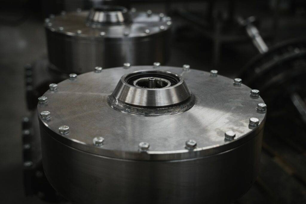 Cubo metálico de transmisión industrial